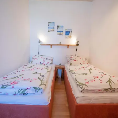 Holiday home Inselblume 11 - Ferienunterkunft Am Yachthafen Auf Fehmarn Burgtiefe auf Fehmarn